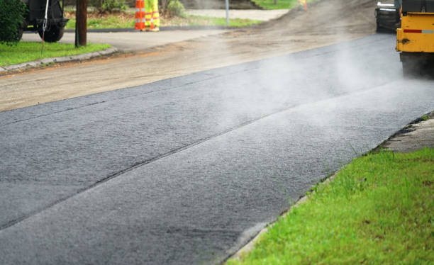 Best Driveway Paving Contractor  in Middletown, NY